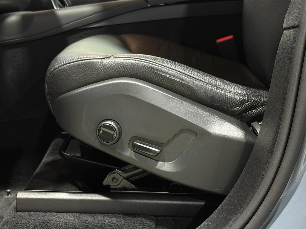 Volvo XC90 – foto 27