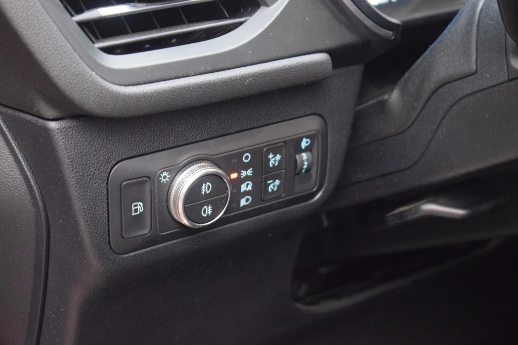 Ford Kuga – foto 22