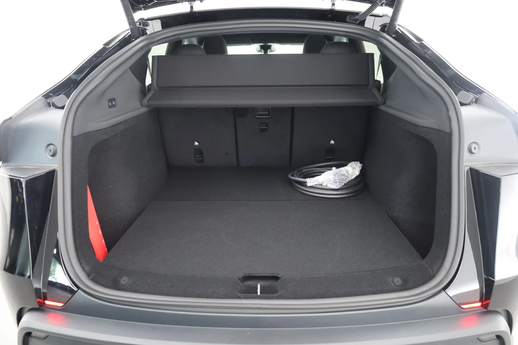 Tesla Model Y – foto 47