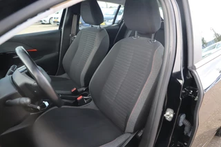 Peugeot 208 – thumbnail 6