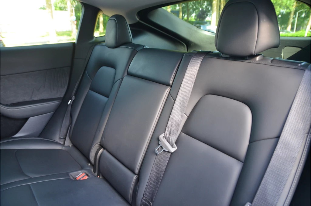 Tesla Model Y – foto 14