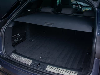 Land Rover Range Rover Velar – thumbnail 42