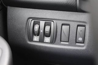 Renault Clio – thumbnail 18