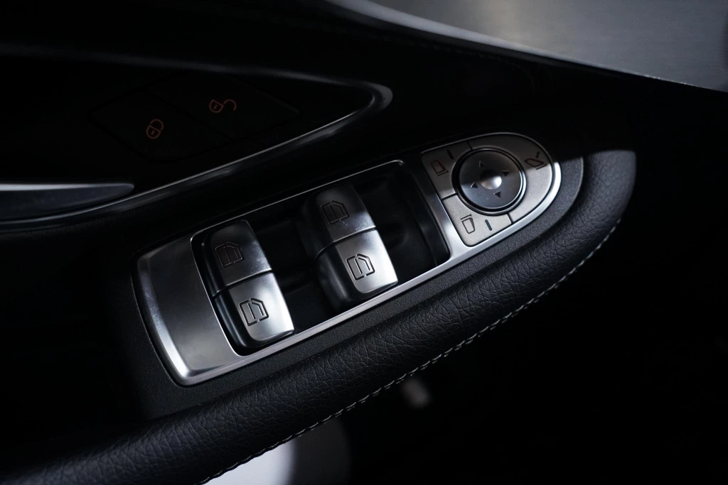 Mercedes-Benz C-Klasse – foto 33