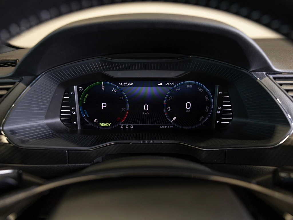 Škoda Superb – foto 26