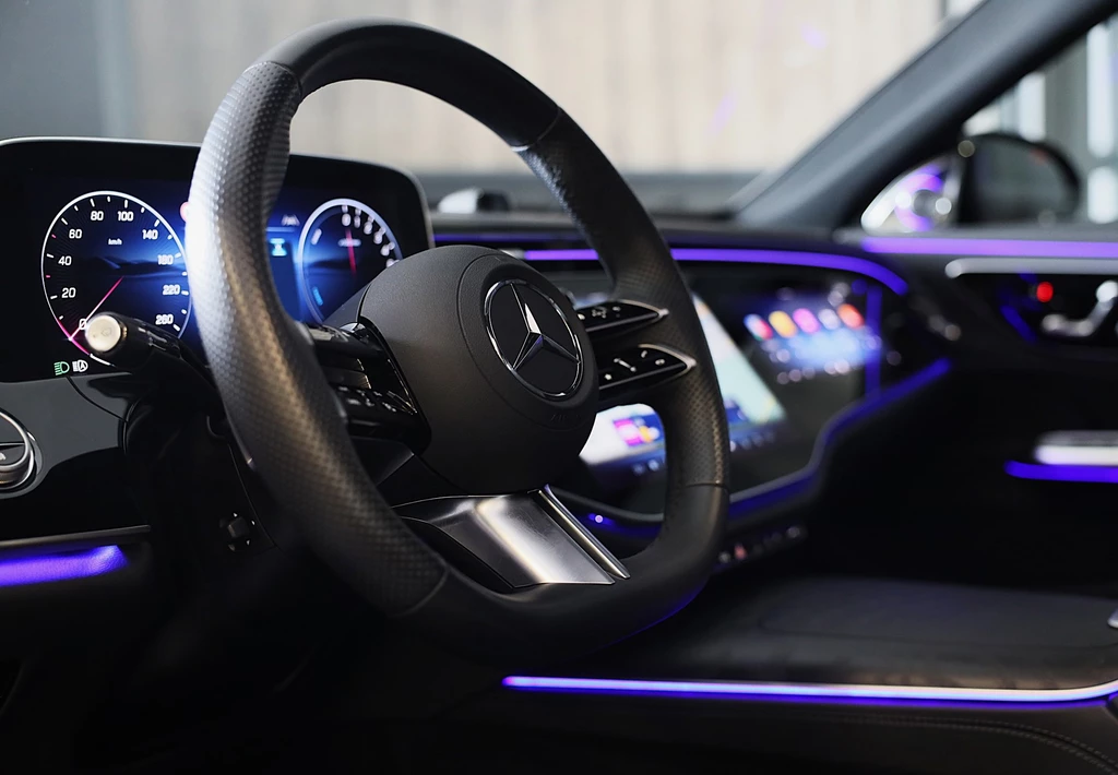 Mercedes-Benz E-Klasse – foto 18