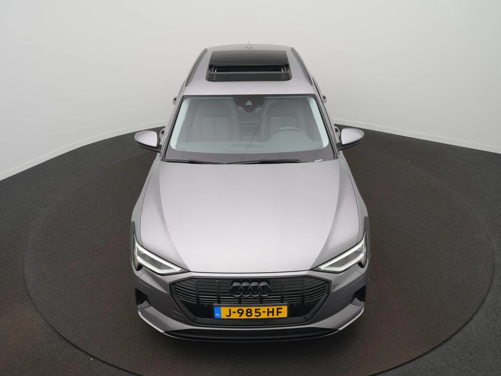 Audi e-tron – foto 11