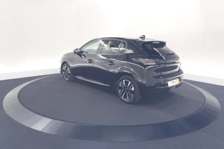 Peugeot 208 – thumbnail 10