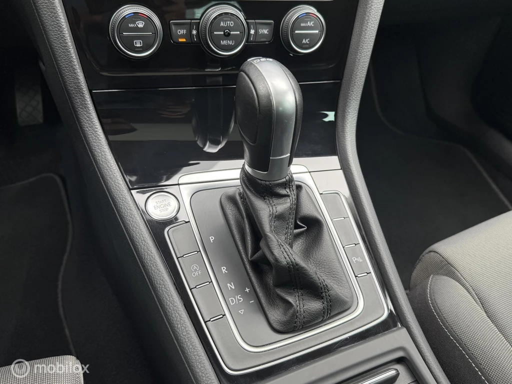 Volkswagen Golf – foto 23
