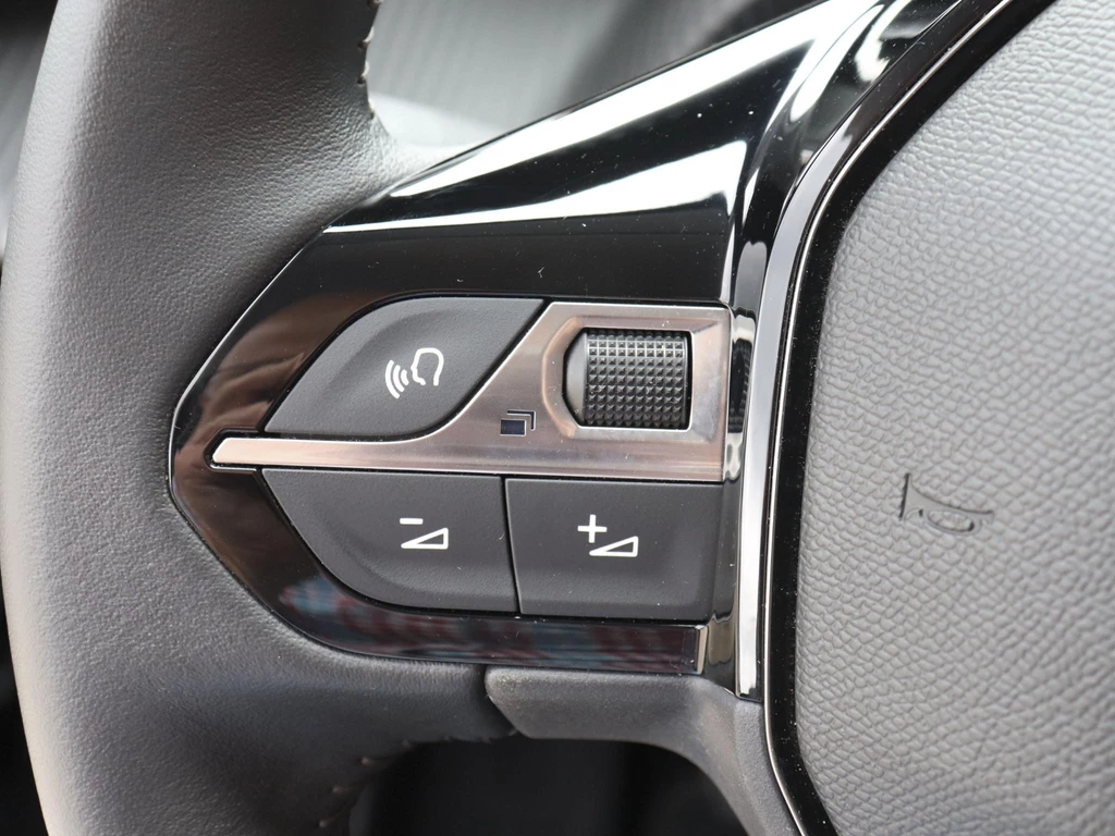 Peugeot 208 – foto 20