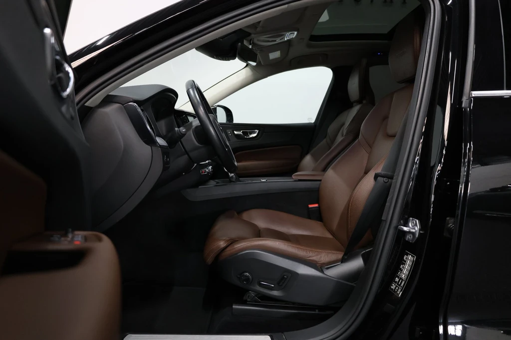 Volvo XC60 – foto 11