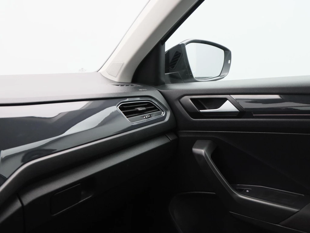 Volkswagen T-Roc – foto 30