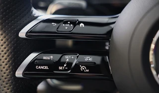 Mercedes-Benz E-Klasse – thumbnail 31
