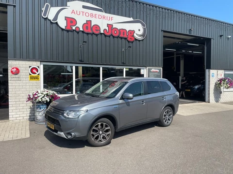 Mitsubishi Outlander 2.0 PHEV L ED. XLINE 4 WD Trekhaak Schuif/kanteldak Leder Navi