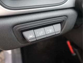 Renault Captur – thumbnail 17