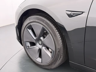 Tesla Model 3 – thumbnail 21