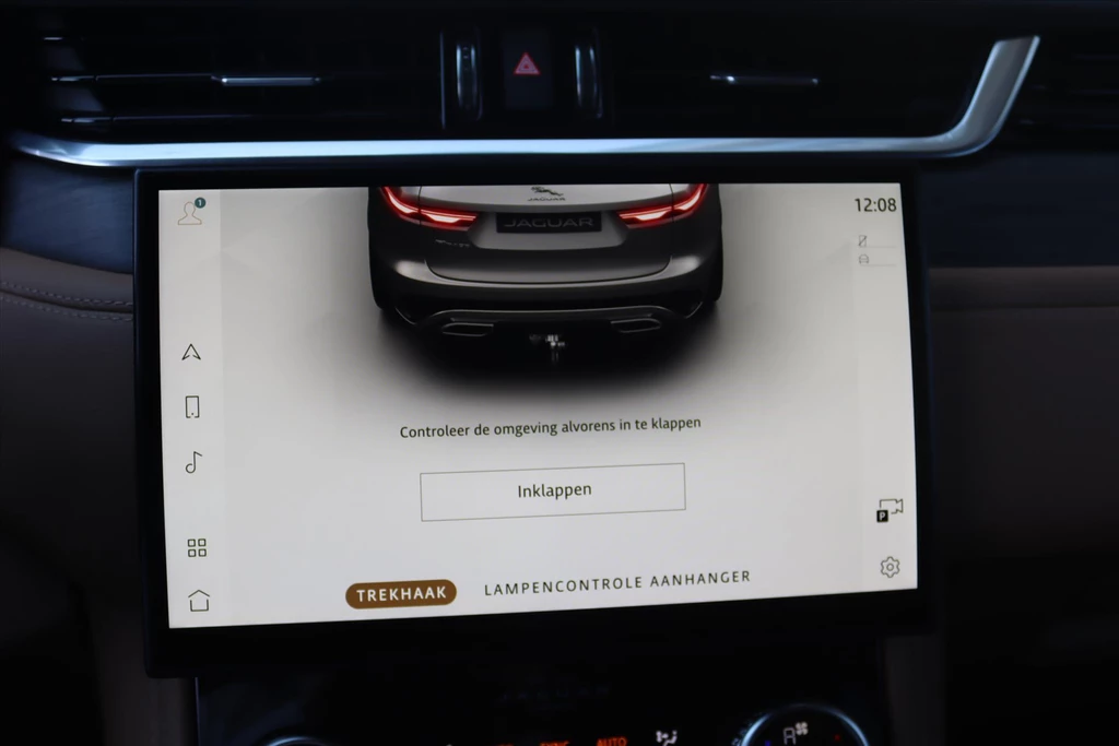Jaguar F-PACE – foto 35