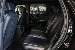 Porsche Cayenne – thumbnail 22