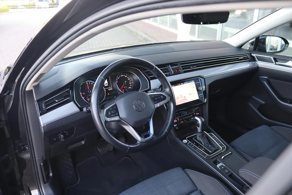 Volkswagen Passat – foto 21