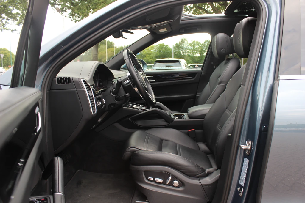 Porsche Cayenne – foto 13