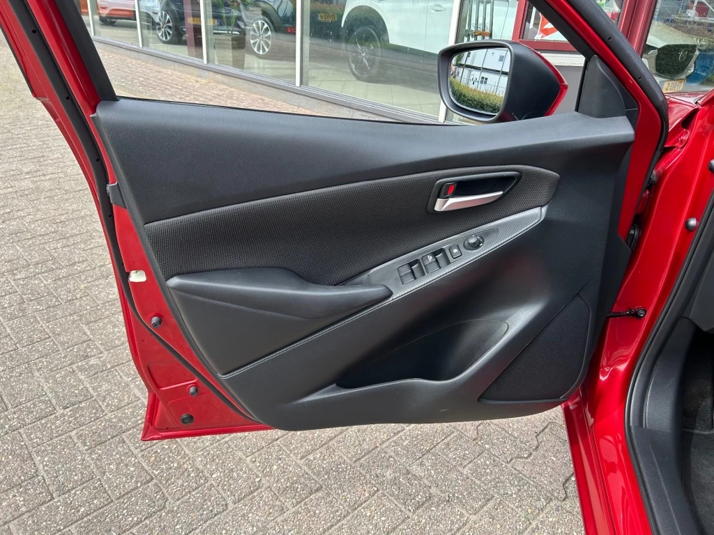 Mazda 2 – foto 8