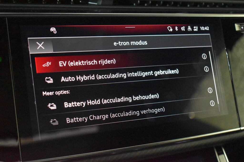 Audi Q8 – foto 30