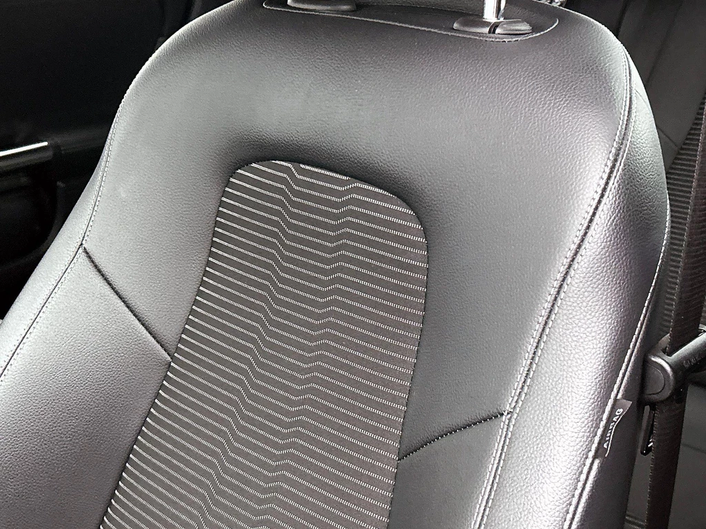 Mercedes-Benz EQA – foto 12