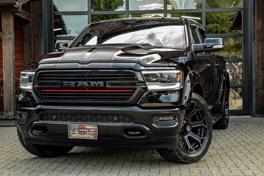 Dodge Ram 1500 – foto 1