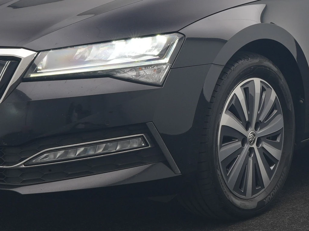 Škoda Superb – foto 16