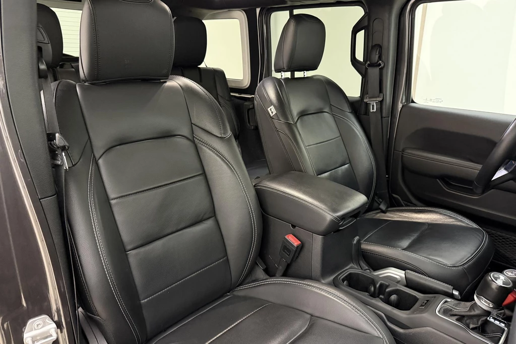 Jeep Wrangler – foto 16