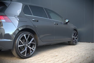 Volkswagen Golf – thumbnail 11