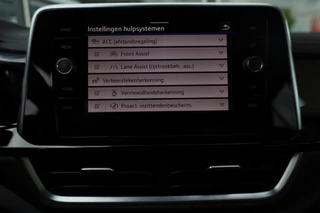 Volkswagen T-Roc – thumbnail 20
