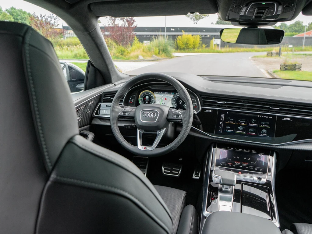Audi Q8 – foto 31
