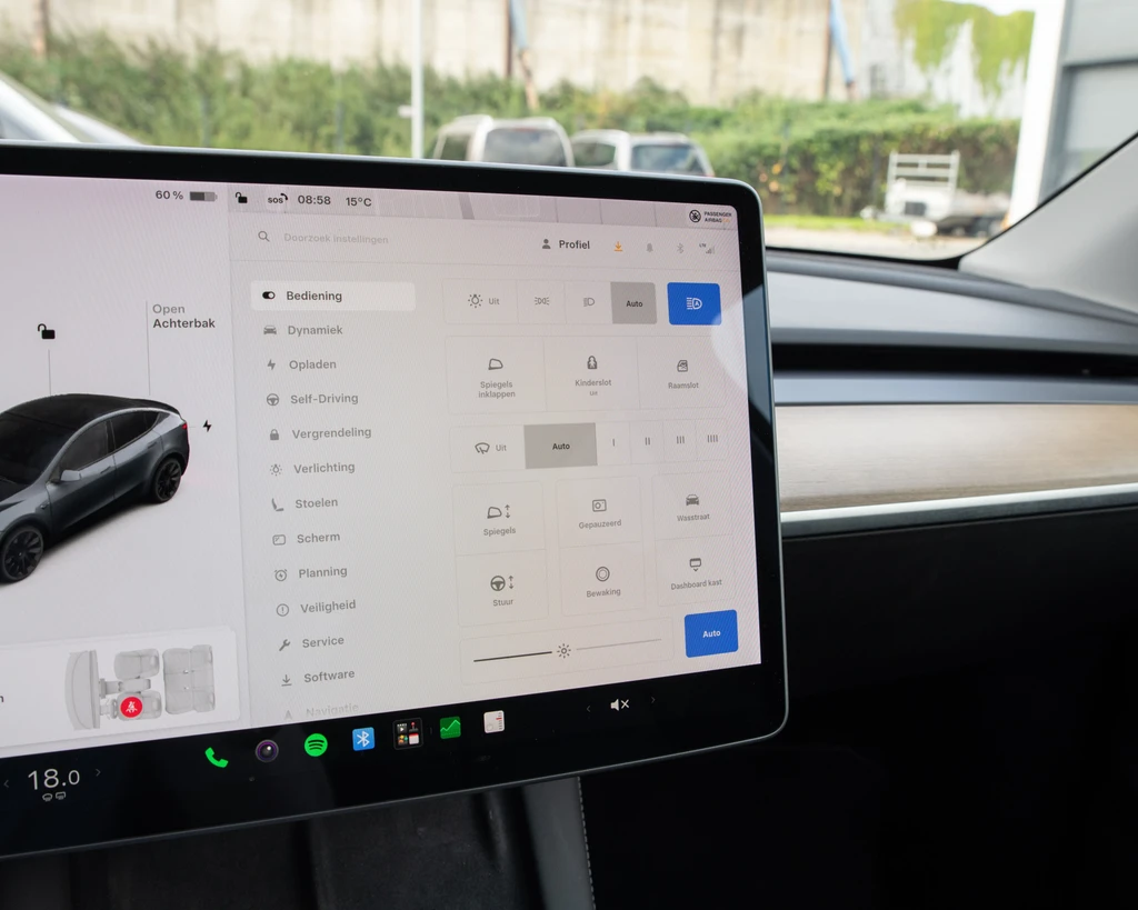 Tesla Model Y – foto 44