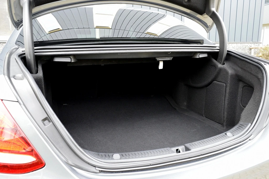 Mercedes-Benz E-Klasse – foto 9