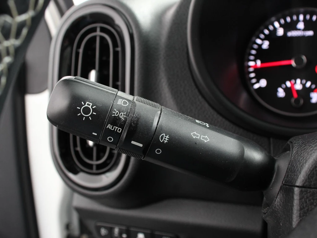 Kia Picanto – foto 18