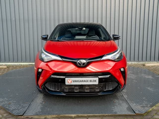 Toyota C-HR – thumbnail 16