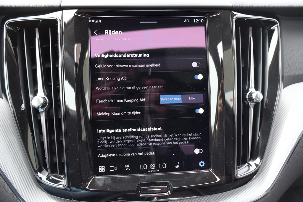 Volvo XC60 – foto 32