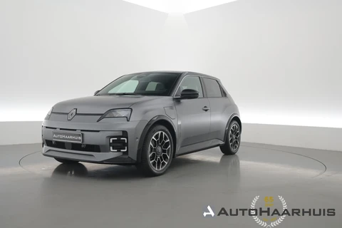 Renault 5 comfort range Roland-Garros 52 kWh | Rijklaar! | MAT Grijs | Pack Safety & Advanced Driving Assist | Camera | All seasons