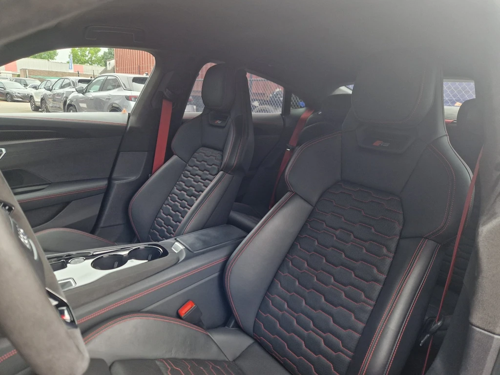 Audi e-tron GT – foto 9