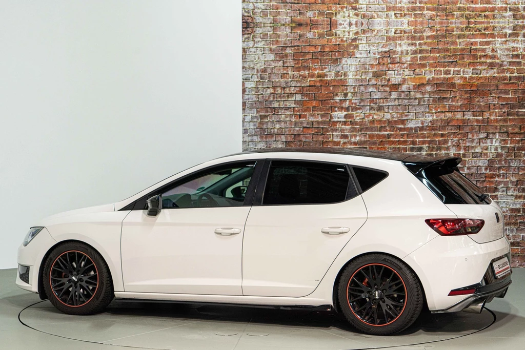 SEAT Leon – foto 9