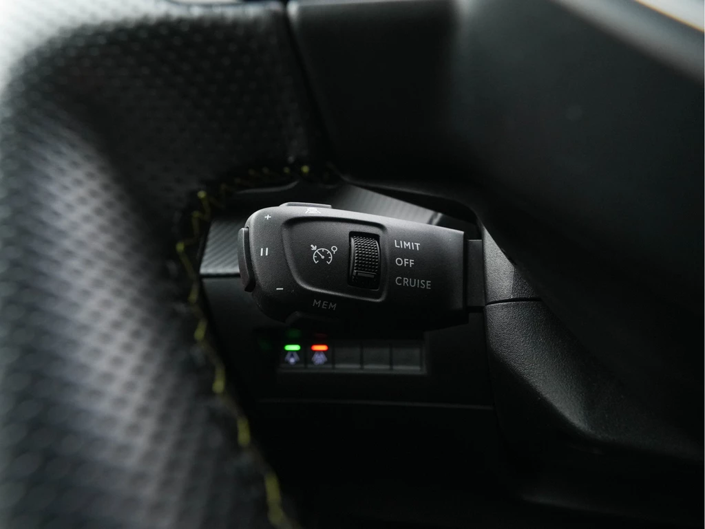 Peugeot e-208 – foto 22