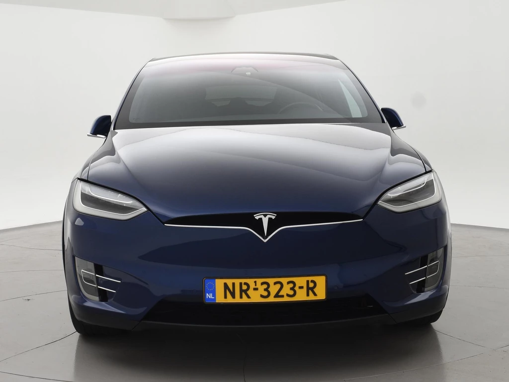 Tesla Model X – foto 14