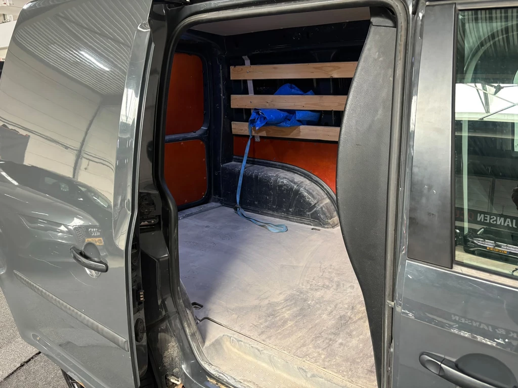 Volkswagen Caddy – foto 23