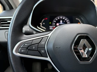 Renault Clio – thumbnail 26