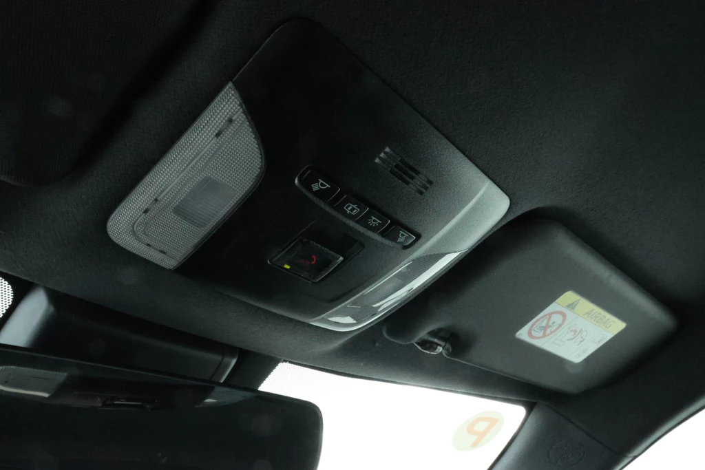 Toyota Corolla Touring Sports – foto 37