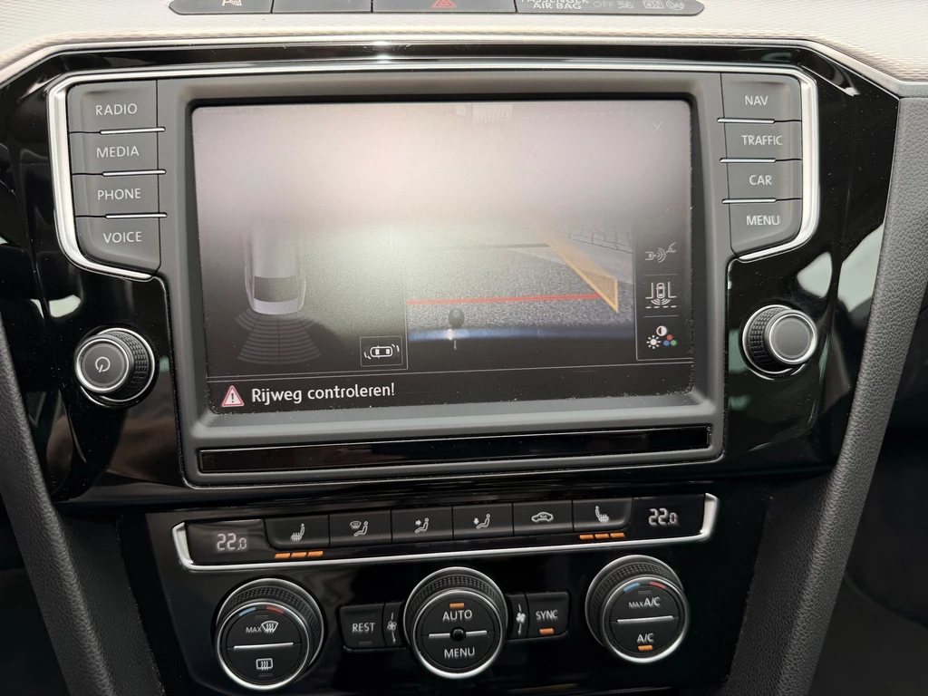 Volkswagen Passat – foto 29