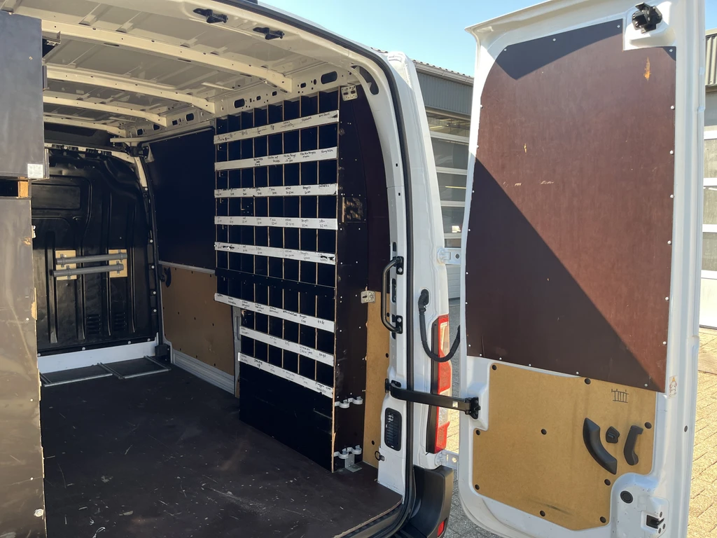 Renault Master – foto 22