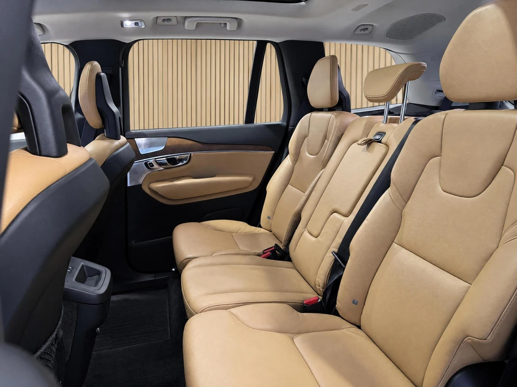 Volvo XC90 – foto 12