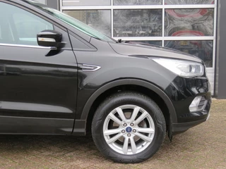 Ford Kuga – thumbnail 42